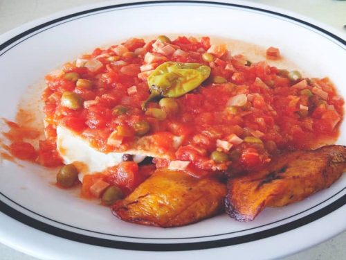 Huevos Motuleños Yucatecos - Receta Tradicional ¡Uff!