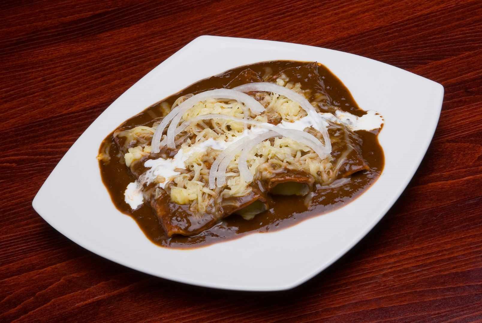 Receta de enchiladas de mole oaxaqueño