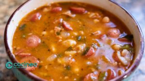 Receta de frijoles charros